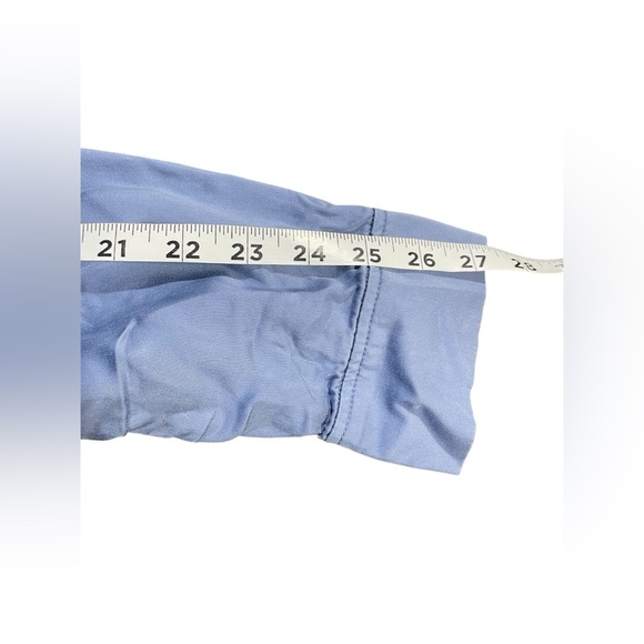 Chico's Blue Classic Button Front Collared Long Sleeve Shirt Womens Size 3 EUC - Picture 2 of 10